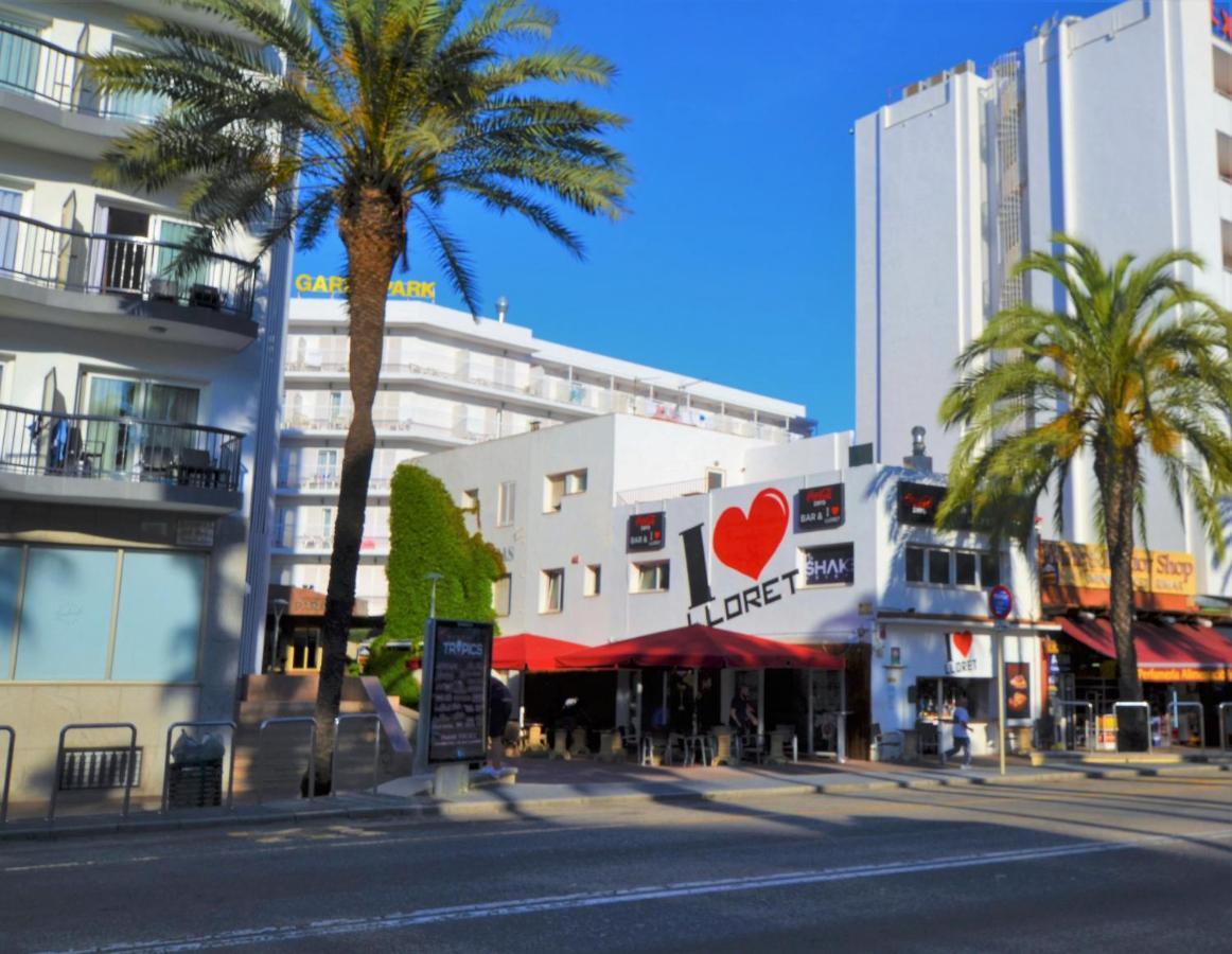 Centro De Lloret 8 People Appartement